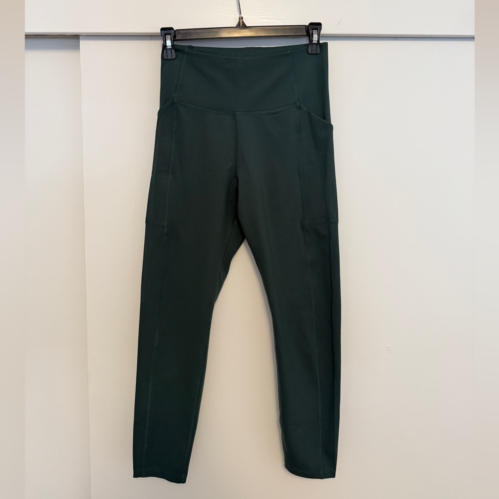 Girlfriend Collective High-Waist Compressive Leggings - Moss Green, size M